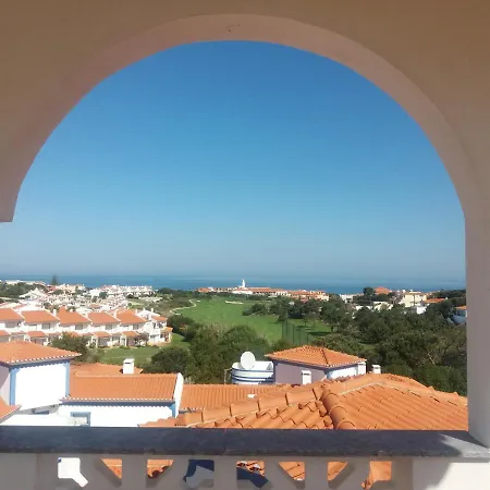 Moura - D'el Rey Golf, Surf & Praia del Rei