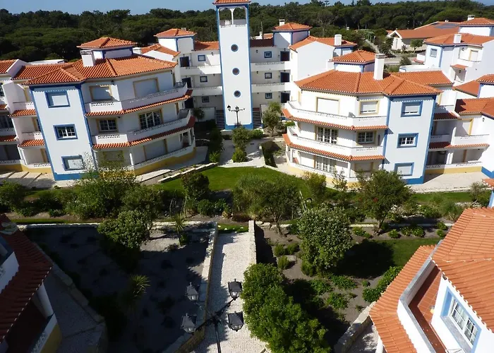 Moura - D'el Rey Golf, Surf & *